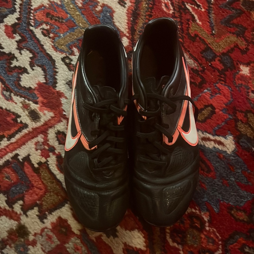 Nike Cleats black and pink